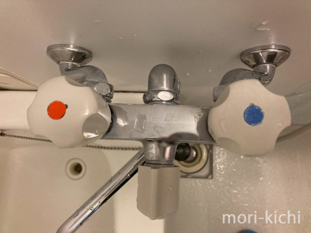 ウルトラ ハード クリーナー どこに 売ってる　お風呂　浴室　大掃除　リセット掃除　黒ずみ　水垢　バス用　リンレイ　使い方　検証