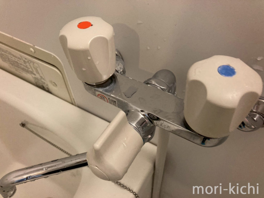 ウルトラ ハード クリーナー どこに 売ってる　お風呂　浴室　大掃除　リセット掃除　黒ずみ　水垢　バス用　リンレイ　使い方　検証