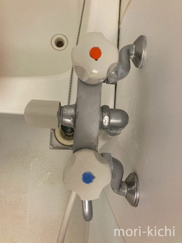 ウルトラ ハード クリーナー どこに 売ってる　お風呂　浴室　大掃除　リセット掃除　黒ずみ　水垢　バス用　リンレイ　使い方　検証