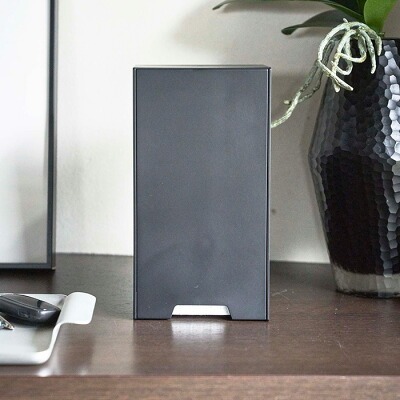 玄関 マスク 収納 アイデア　tower　山崎実業　新生活　玄関収納　マスク忘れ防止　ケース　モダン　スマート　玄関ドア　マグネット　ボックス　花粉　インフルエンザ